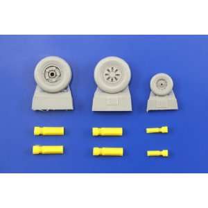   Brassin 1/48 Aircraft  F22A Wheels for ACY (Resin) Toys & Games