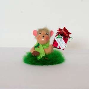  Annalee 4 Gift Giving Groundhog Figurine 