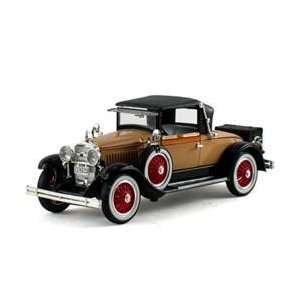  1927 Cadillac 314 Roadster Peach 1/32 Toys & Games