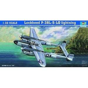  P 38L Lightning 1 32 Trumpeter Toys & Games