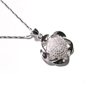  Flower With Crystal Pendant Jewelry