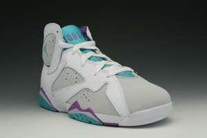 Girls Air Jordan 7 Retro VII (PS) Neutral Grey Sneakers  