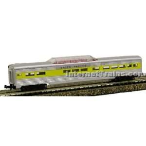  Scale 75 Streamlined Vista Dome Car   Union Pacific Toys & Games