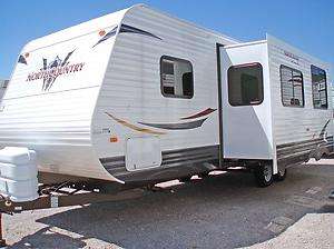 2012 North Country Trail Runner 27FQBS Queen, Bunks Loaded Free Hitch 