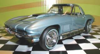 for sale is the franklin m int 1 24th scale 1967 corvette convertible 