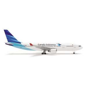  Herpa Wings Garuda A330 200 Model Airplane Toys & Games