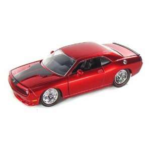  2008 Dodge Challenger SRT8 1/24 6.1 Hemi Metallic Red 