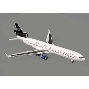   Varig MD 11 PP VTH Star Alliance Dark Model Airplane 