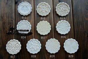 moon cake mold, 75g, round set with 4 stamps  