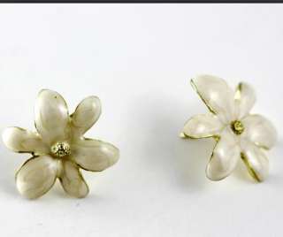 Chic Fashion Gold Tone Glaze Flower Ear Stud Earrings  