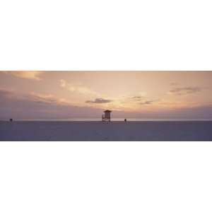 Sunset over Gulf of Mexico, Venice Beach, Venice, Florida, USA Premium 