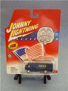   White Lightning   SWAT VAN   American Heroes Series 333 01  