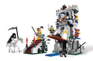Includes skeleton horse and 7 minifigures Golden Knight, princess 