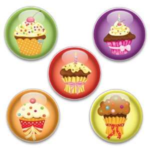  Decorative Magnets or Push Pins 5 Big Cupcakes