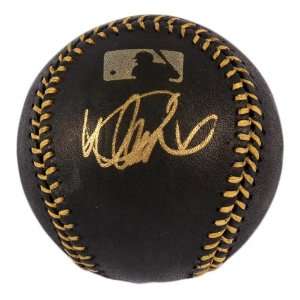  Ichiro Suzuki Autographed Baseball   Black   GAI 