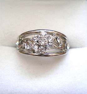 BEAUTIFUL SILVER TONE CRYSTAL FLOWER RING SIZE 6, 7, 8, 9  