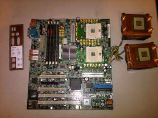 Intel Server Board SE7525RP2 CPU and RAM  