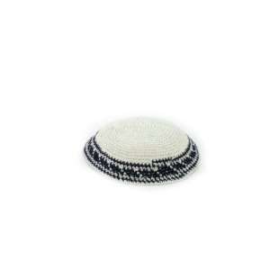 Set of 5, 16 Centimeter Knitted White Kippah with Embroidered Pattern