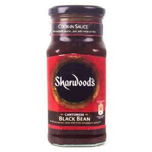 Sharwoods Cantonese Black Bean & Red Pepper Sauce 425g  