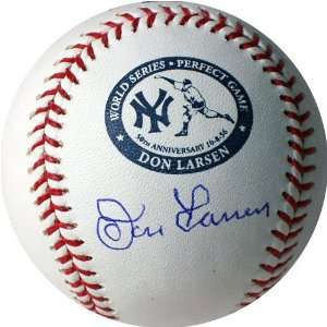  Don Larsen New York Yankees Autographed Don Larsen 