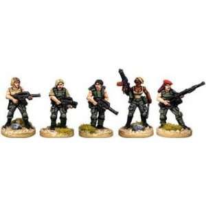  Future Wars Female Troopers Toys & Games