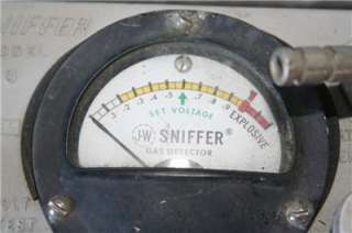 SNIFFER MODEL G COMBUSTIBLE GAS INDICATOR  