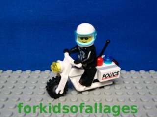 Lego City/Town POLICEMAN MINIFIG Police MOTORCYCLE COP  