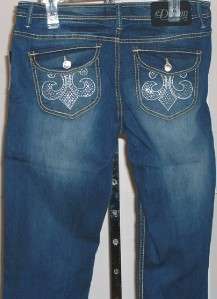 DEREON Plus Size Jeans Womens Size 13/14 New With Tag  