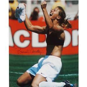 Brandi Chastain Celebrating on Knees 8x10  Sports 