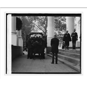   of Sen. Wallace being taken from White House, 10/27/24