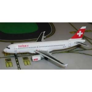   Airlines A320 214 Corporate 1 400 Dragon Wings Toys & Games