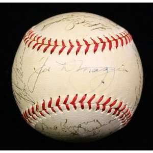  Mickey Mantle Signed Baseball   1951 Team Oal Jsa Sports 