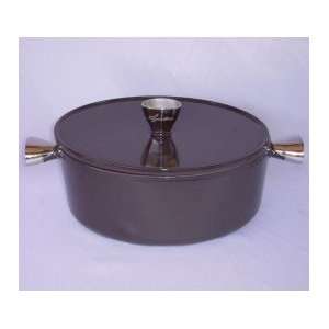  Oval saucepan with lid   31 x 25   Gran Ghisa   Kitchen 