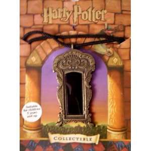 Harry Potter Collectible Necklace Charm Heat Sensitive Mirror of 
