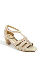 Softspots Abrielle Pump