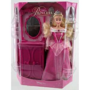  Disney Princess Sleeping Beauty Doll and Furniture Set Disney 