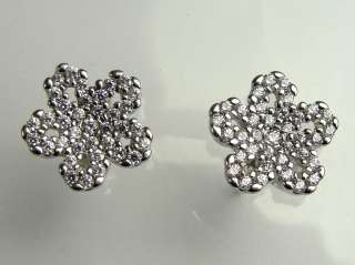 18K White Gold Earrings Stud Multiple Diamond Pavé Flower Motif 9 