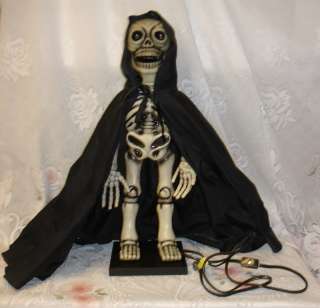Vntg Rare Telco Animated Motion Halloween Skeleton 1988  