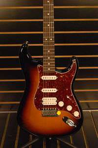 Fender Deluxe Power Stratocaster 2 Tone Sunburst 717669377908  
