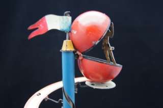   FRENCH MYSTERIOUS BALL FRENCH WIND UP CIRCUS ACT TOY SEE VIDEO  