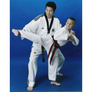    Roger Carlon Taekwondo for Kids [VHS TAPE] 