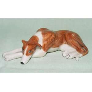 GREYHOUND Dog Brown Lays Figurine MINIATURE New Porcelain KLIMA K846H 