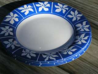 Isabelle by Arcopal LOT 4 SALAD PLATES white flowers  