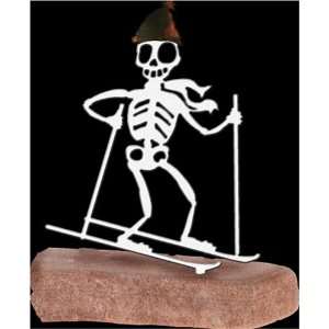  Skeleton Skiing