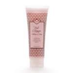   hand crème packed with the ripe and fruity essence of raspberry