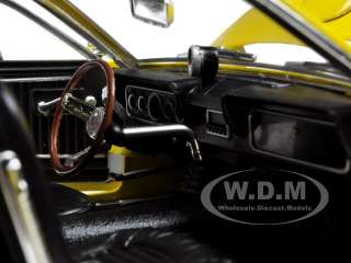 1966 FORD SHELBY MUSTANG GT350 FASTBACK YELLOW 1/18  
