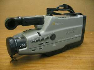 Panasonic VHS Reporter AG 188 P Pro Line Camcorder  