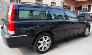 Volvo v70 2.4d summum autom. a Alba    Annunci