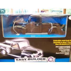   Testors Easy Builder Die Cast Metal Model 40 Ford Pickup Toys & Games