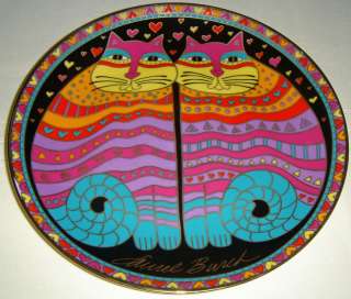 Laurel Burch Abstract Art Gorgeous Cat Plate TITLE Is FRIENDLY FELINES 